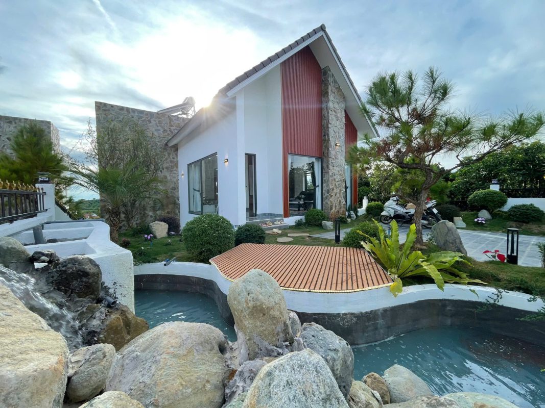 nhà village view đồi